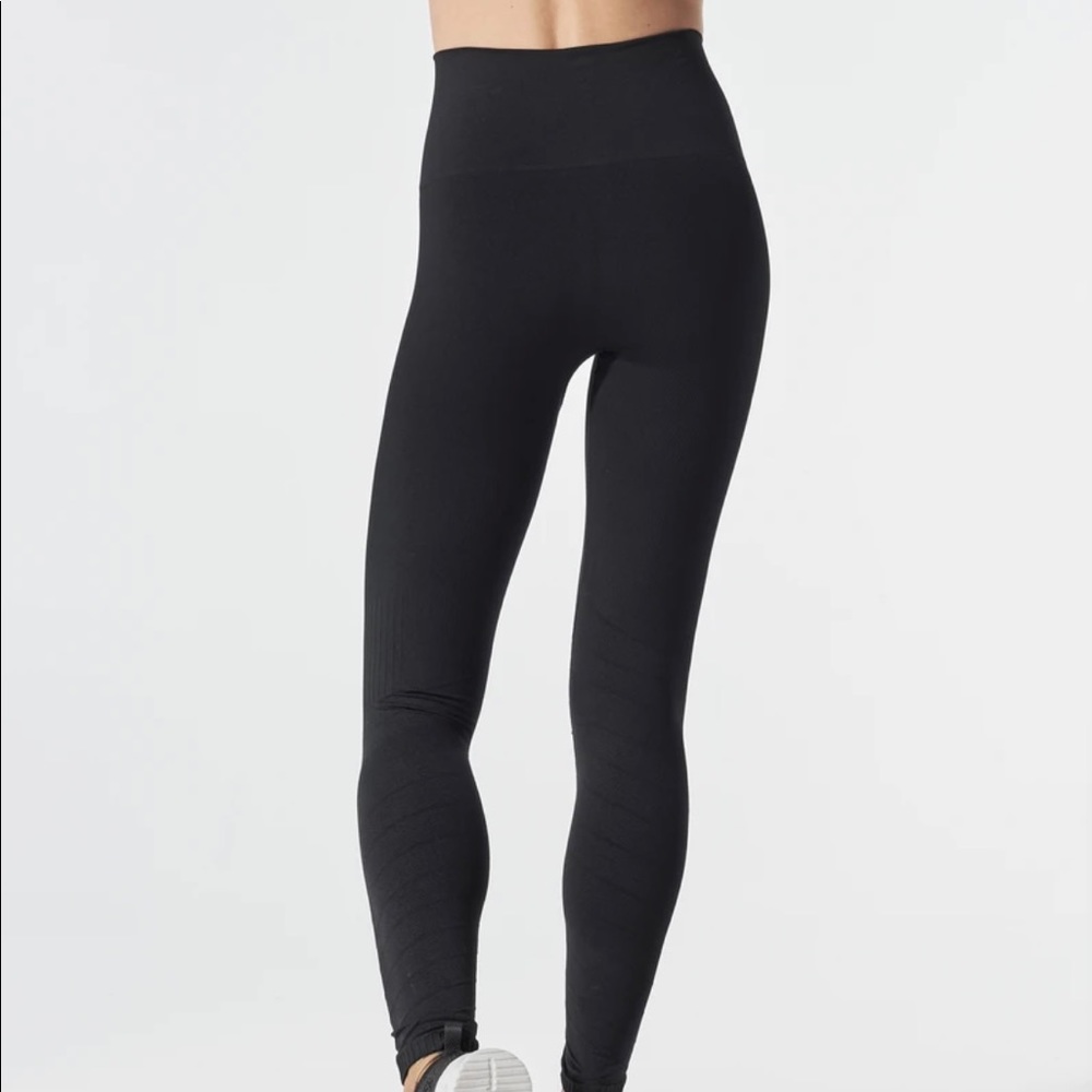 BLANQI Hipster Contour Leggings